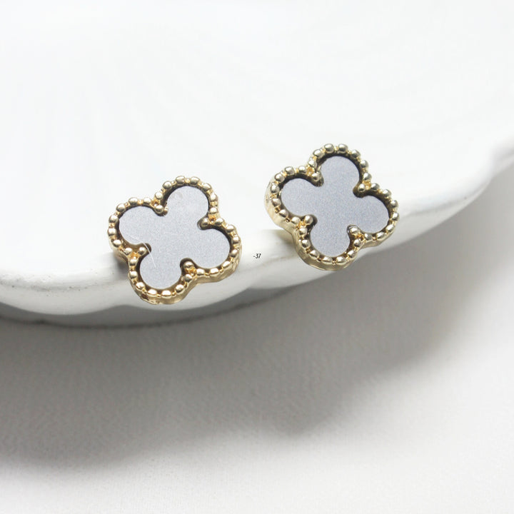 Pure Elegance, Timeless Sophistication
