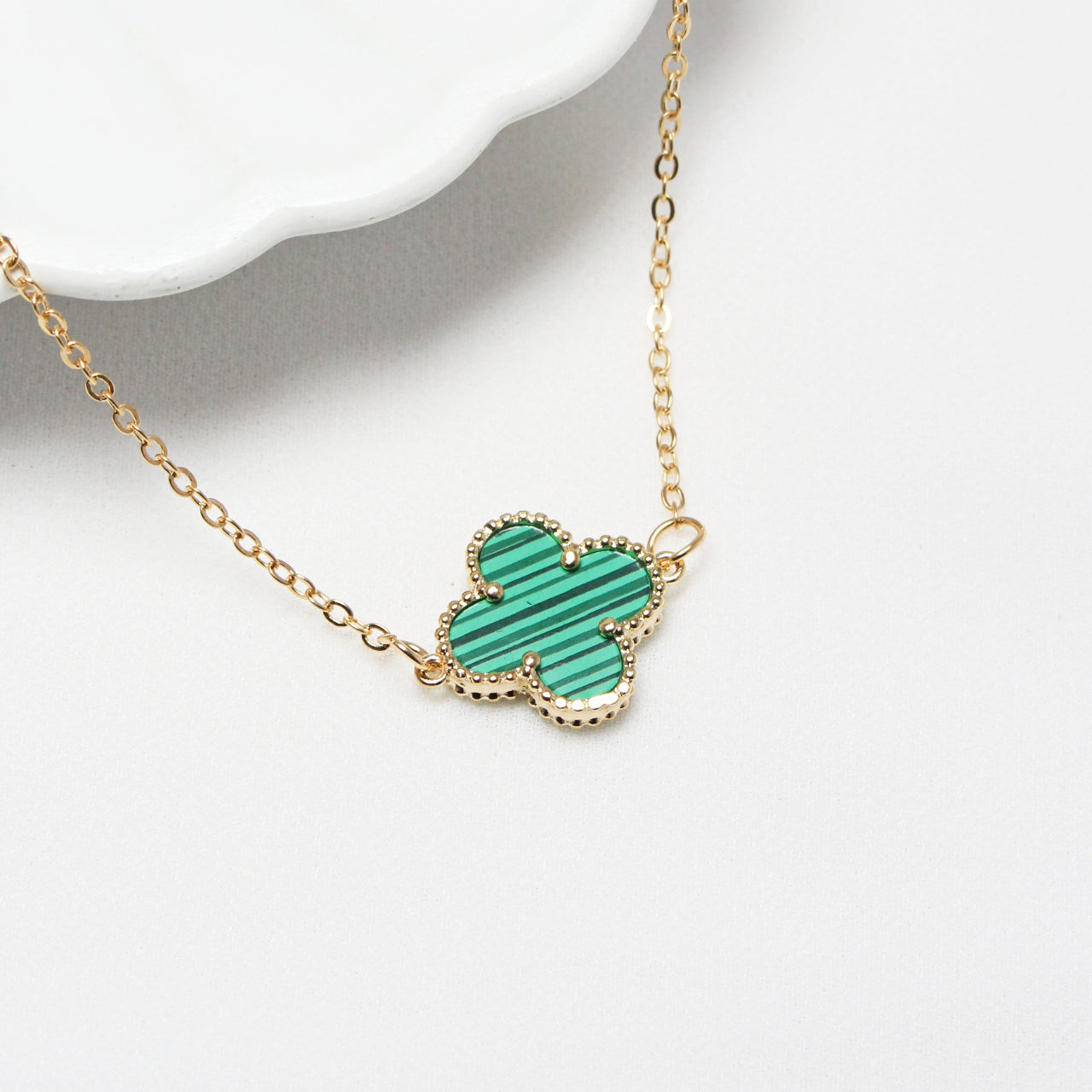Green Clover Pendant Necklace