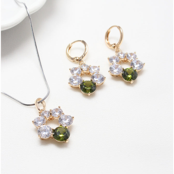 Luxury Floral Crystal Jewelry Set  Elegant Pendant & Earrings