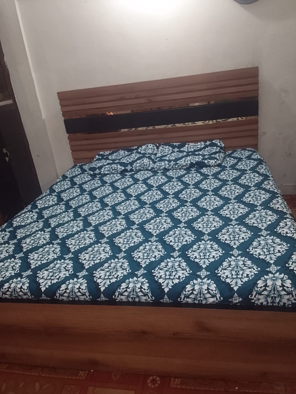 Zyan Homes Bed Sheet Collection