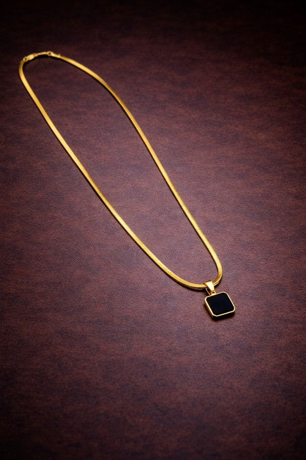 MENS GOLDEN PENDANT  LOCKET CHAIN