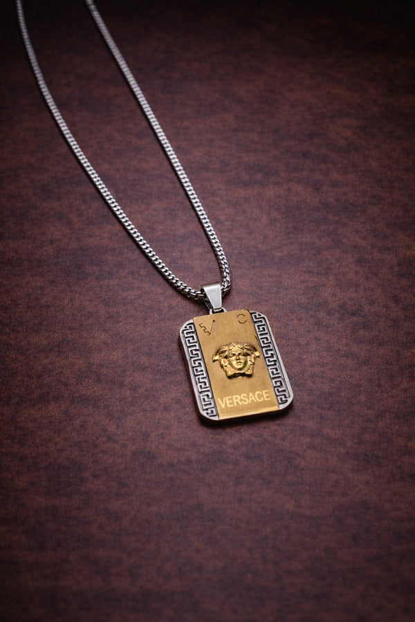 MENS SILVER PENDENT LOCKET CHAIN
